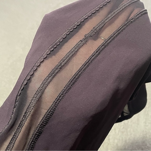 Lululemon Sun setter crop size 8 in boysenberry - Picture 11 of 12